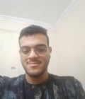Встретьте Мужчинa : Ahmad, 19 лет до Россия  Балашиха